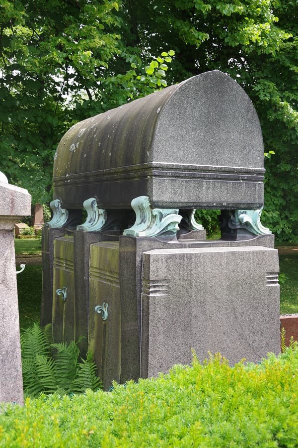 Funerary monument of the Verheven family