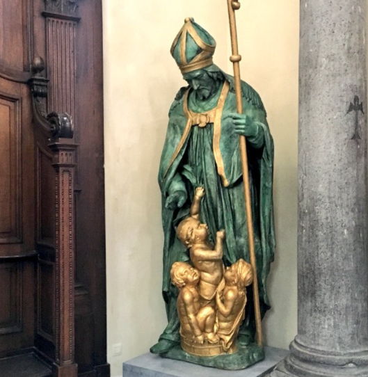 Saint-Nicholas statue (original) at the Saint-Nicholas Church
