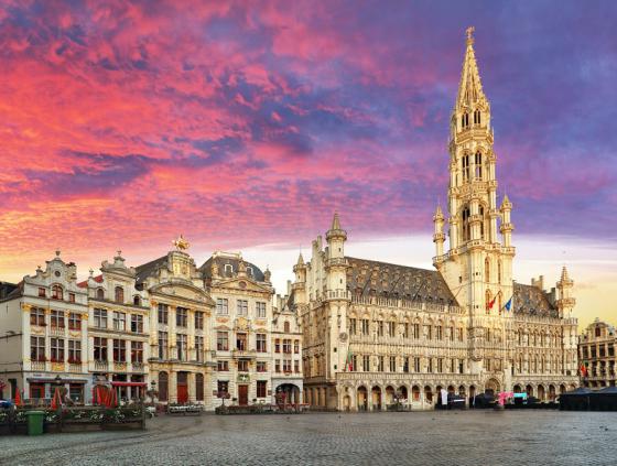 City of Brussels signs agreement with Solar Impulse Foundation