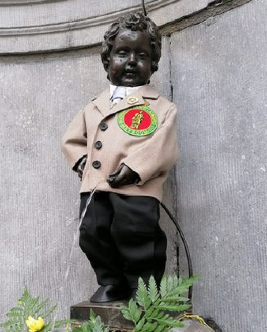 Manneken-Pis as companion of Saint-Laurent