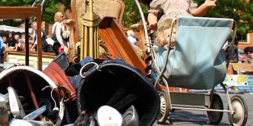 Street and flea markets