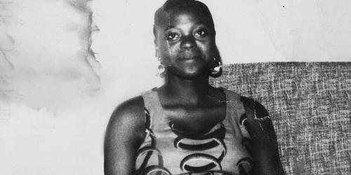 Je suis l'acteur de la poésie de ma mère