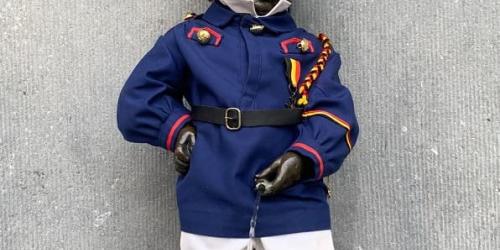Manneken-Pis and the volunteers of 1830