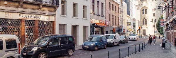 Rue Haute project - Renovation of a building into housing and a business